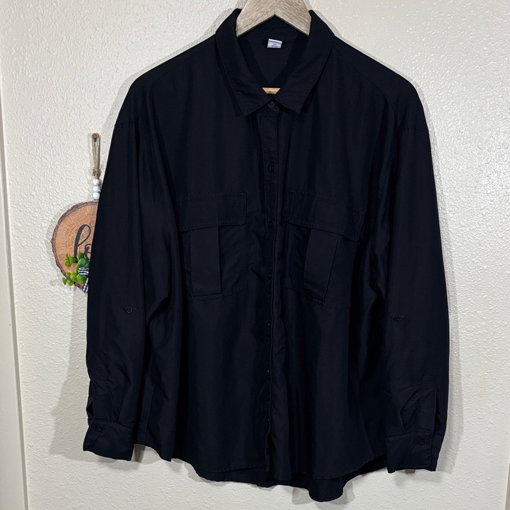 Old Navy Women’s Classic Black Button Down Shirt Size XL